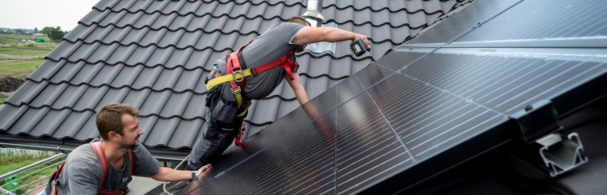 Zonnepanelen Monteren Woning1600