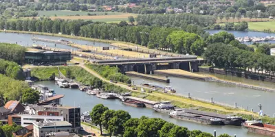 Infratechniek sluis brug 1600